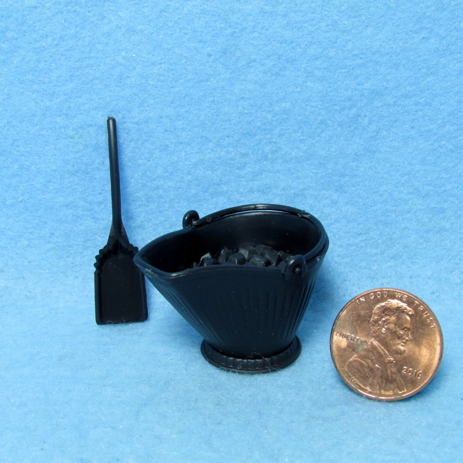 Melody Jane Dollhouse Coal Scuttle Bucket & Shovel Set - Chrysnbon 1:12 Scale Fireside Miniature Accessory