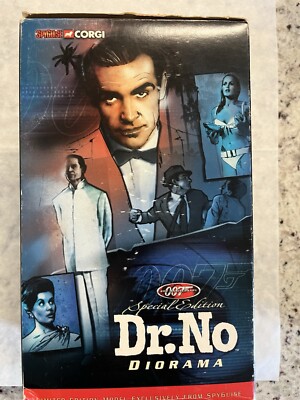 James Bond 007 / Dr No  Special Edition Diorama - SpyGuise-Corgi