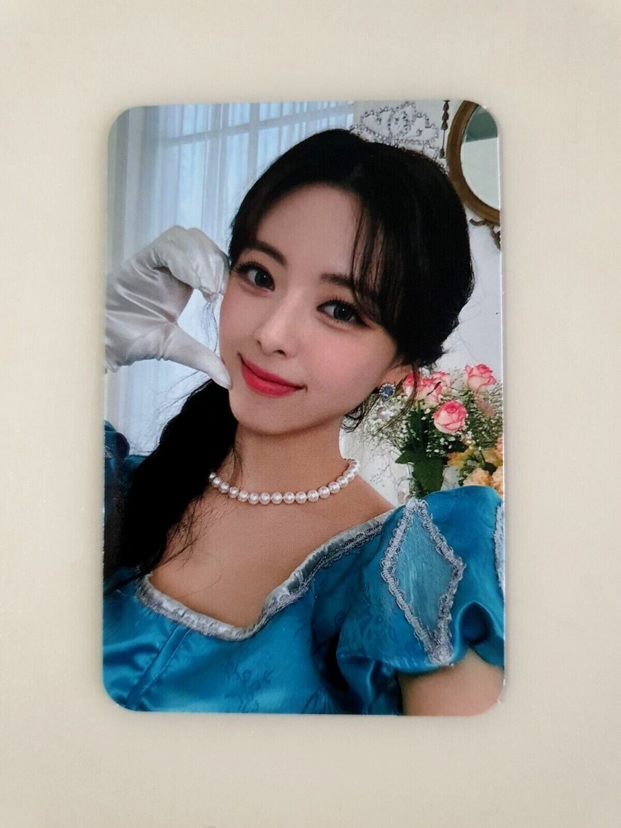 ☆ITZY☆To Wonder World トレカケース☆ il_1080xN.5913797205_1qgc.jpg