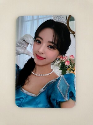 ITZY TO WONDER WORLD OFFICIAL MD TRADING CARD POB Official
