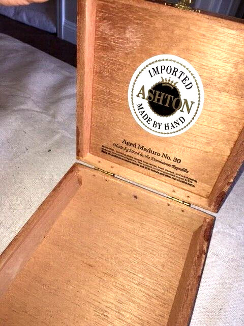 Ashton Cigar Box, Thick Heavy Wood, Logo Engrave Etching Collectible