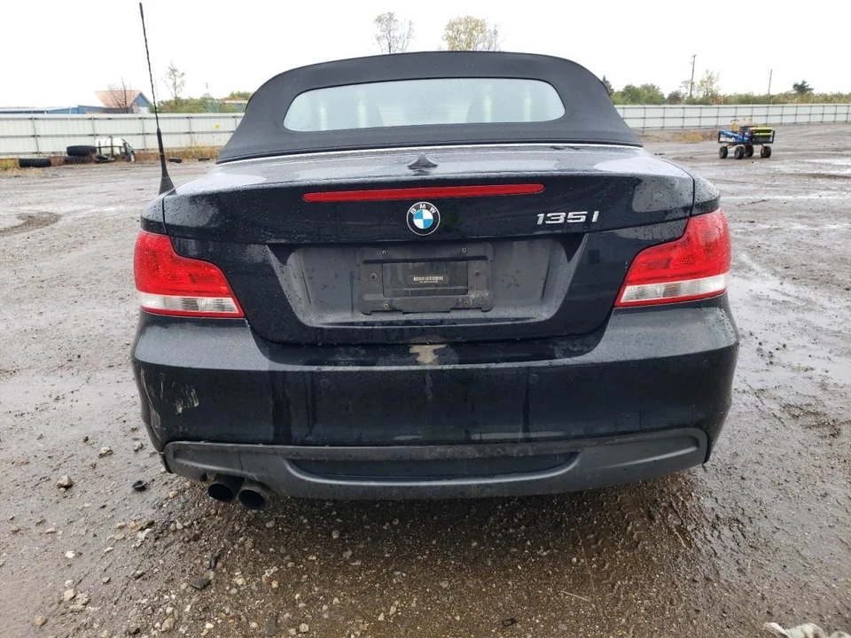 BMW 135i 2012 Fuel Filler Door 755551 Foto 4 de 4