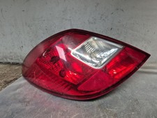 Feu arrière Opel CORSA