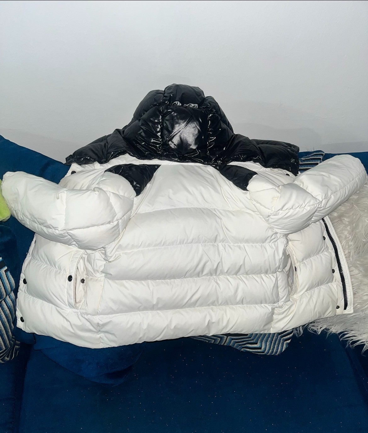 Moncler puffer coat kids (Boys) thumbnail 3