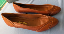 Vtg Sutton Plaza Andrea womens size 9M brown pumps shoes dist. by J.C.Penney Co.