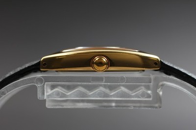 Vintage 2001 Seiko Noie 4N21-5480 Gold Tonneau Quartz Womens Watch