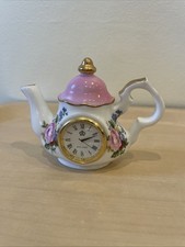 Royal Albert Fine China Lady Carlyle Teekanne Tischuhr