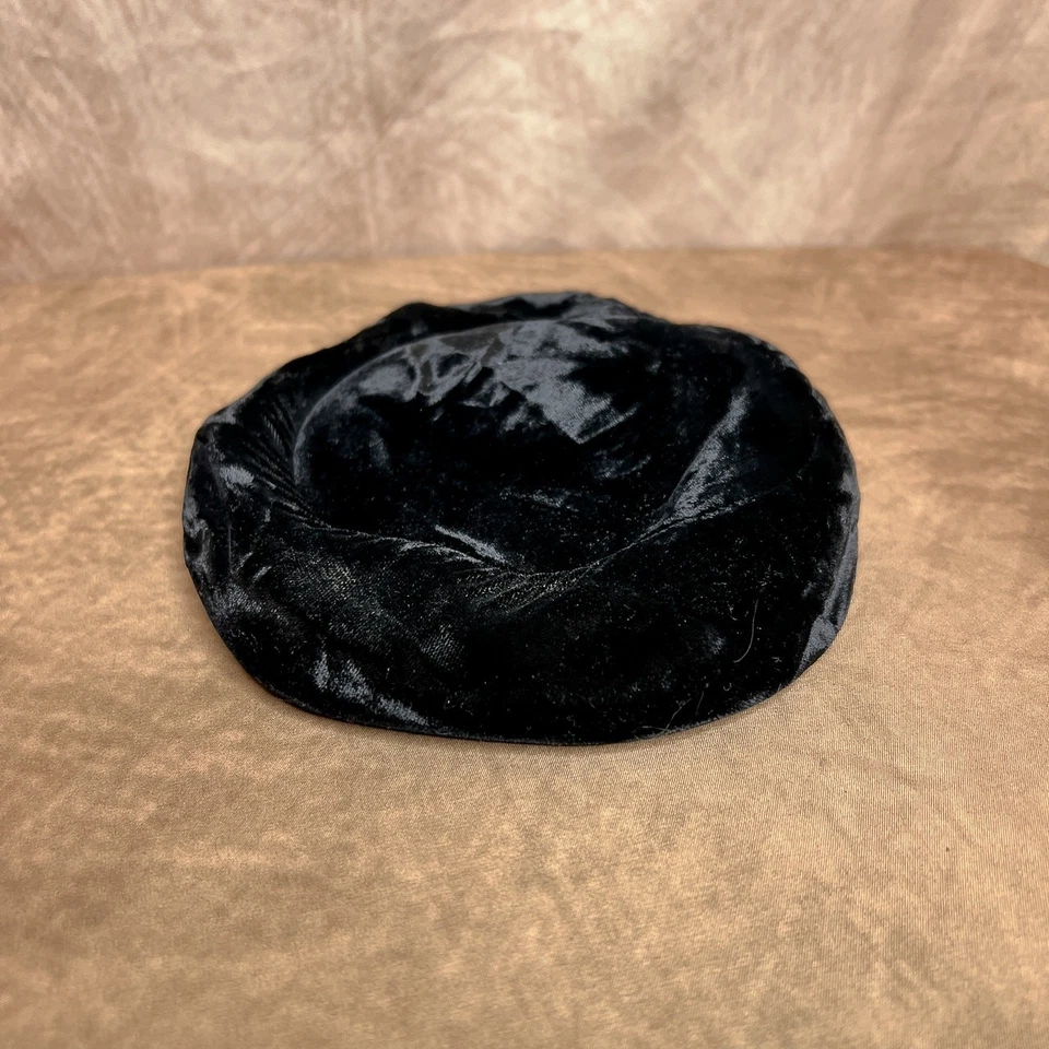 Gorra de terciopelo de colección años 40 United Hatters Millinery Workers International Union Foto 4 de 4