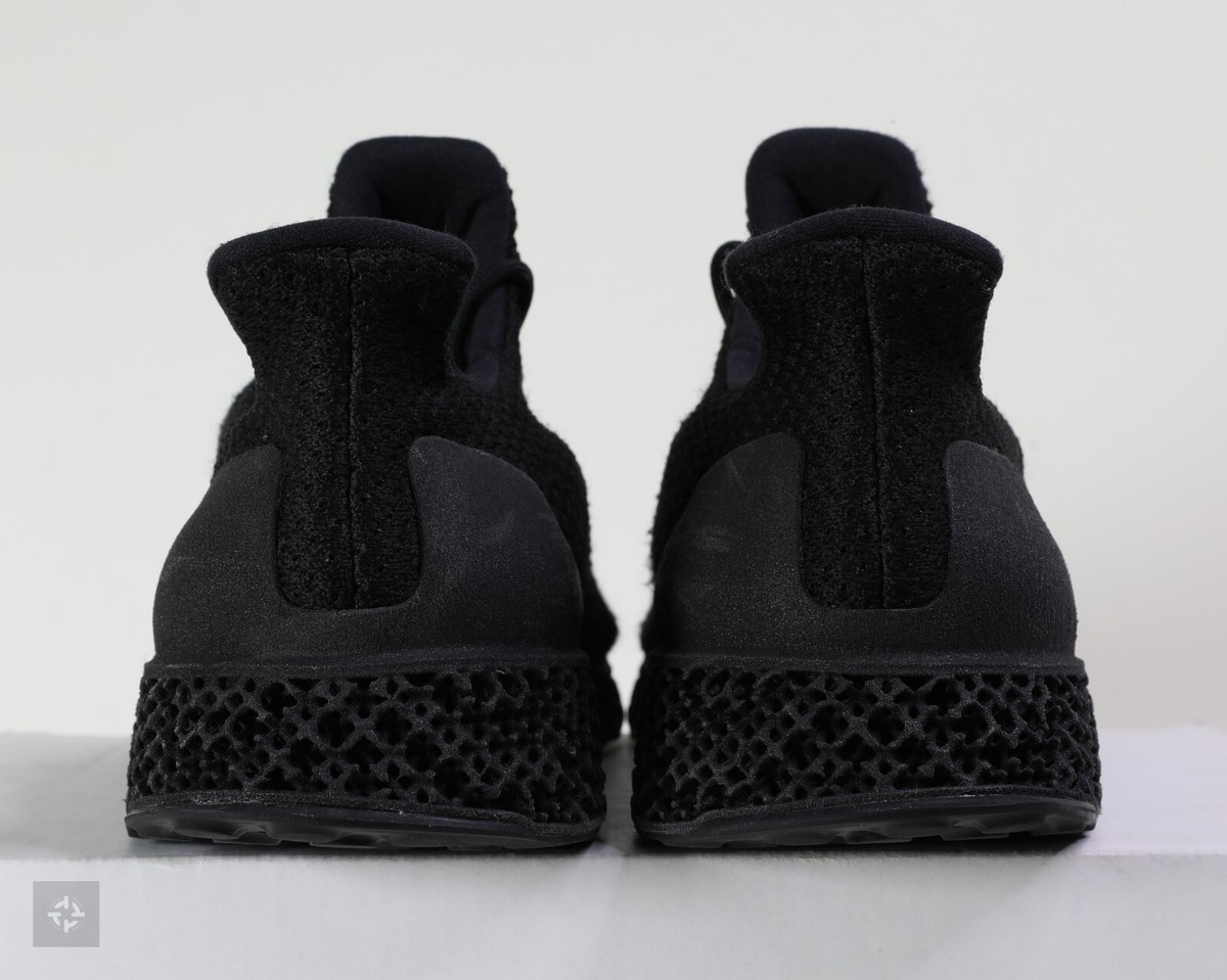 画3 Adidas 3D Runner Futurecraft Triple Black Athletic Shoes