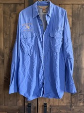 Redington Men's Medium Fishing Shirt Light Blue Long Sleeve Vented Pockets.