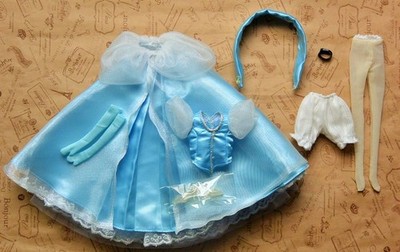 [OF set with wig only]  Pullip Cinderella Outfit set with wig Disney