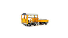 BACHMANN 00 GAUGE - 32-993 - WICKHAM TROLLEY CAR ENGINEERS YELLOW WASP STRIPES