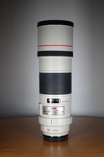 Canon EF 300mm f/4 L IS USM Telephoto Lens Auto/Manual - USED