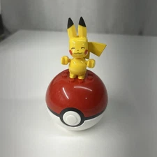 2017 Mega Construx Pokemon Pikachu Original Series 1 Building Set Pokeball Toy