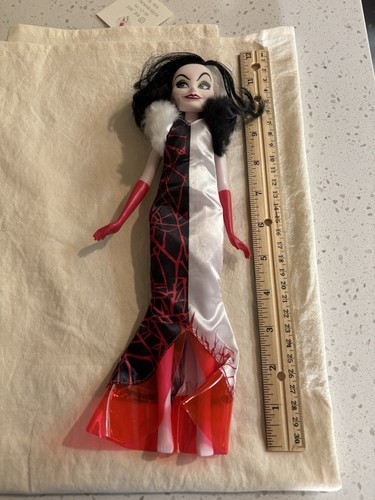 Hasbro Disney Villains Black & Brights Collection Cruella De Vil 11 Inch Doll