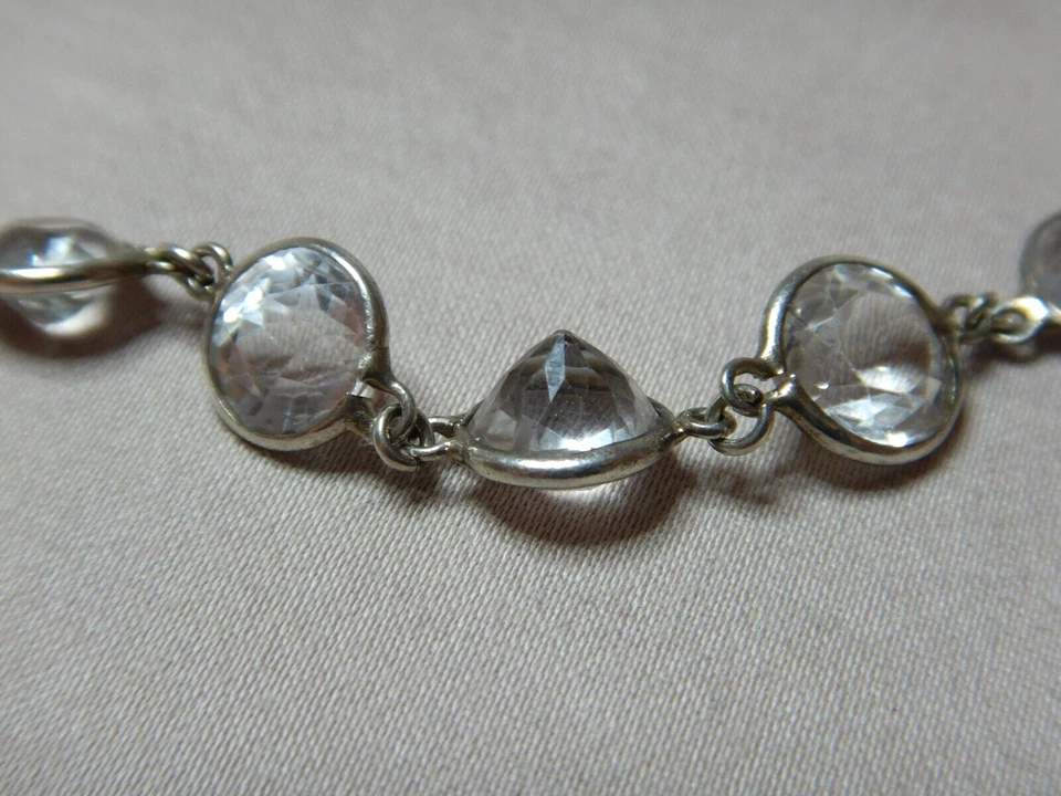 VINTAGE FACETTED WHITE TOPAZ GEMSTONES AND STERLING SILVER NECKLACE BY CDI 2680 - Imagem 3 de 4