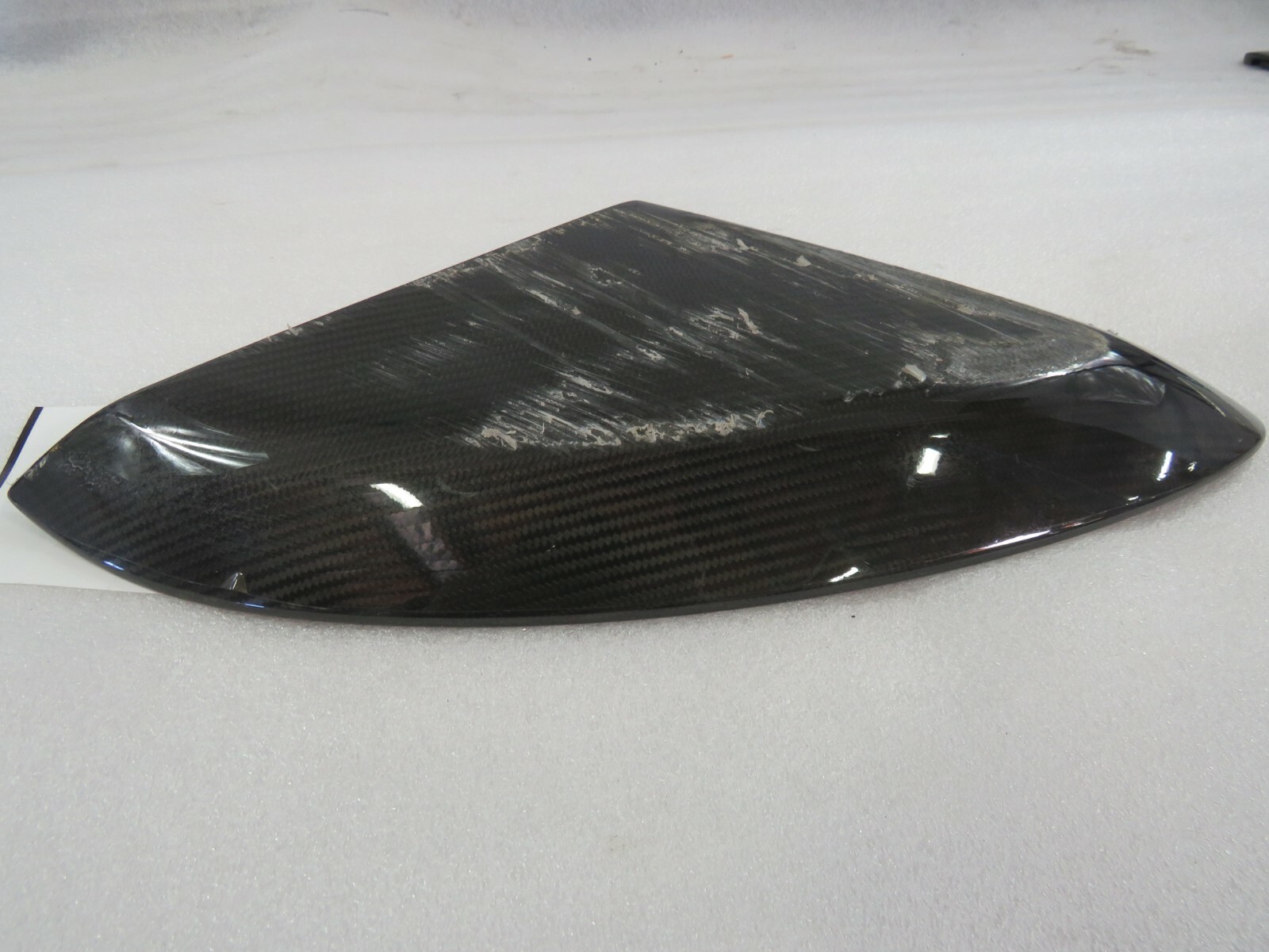 Mclaren 600LT, LH, Left, Side Trim, Carbon Fiber, Scuffed, P/N 13AB797RP