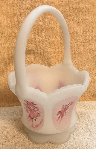 Vintage Fenton Glass Limited Edition Basket For Tupperware Hand Painted Signed - Picture 7 of 8