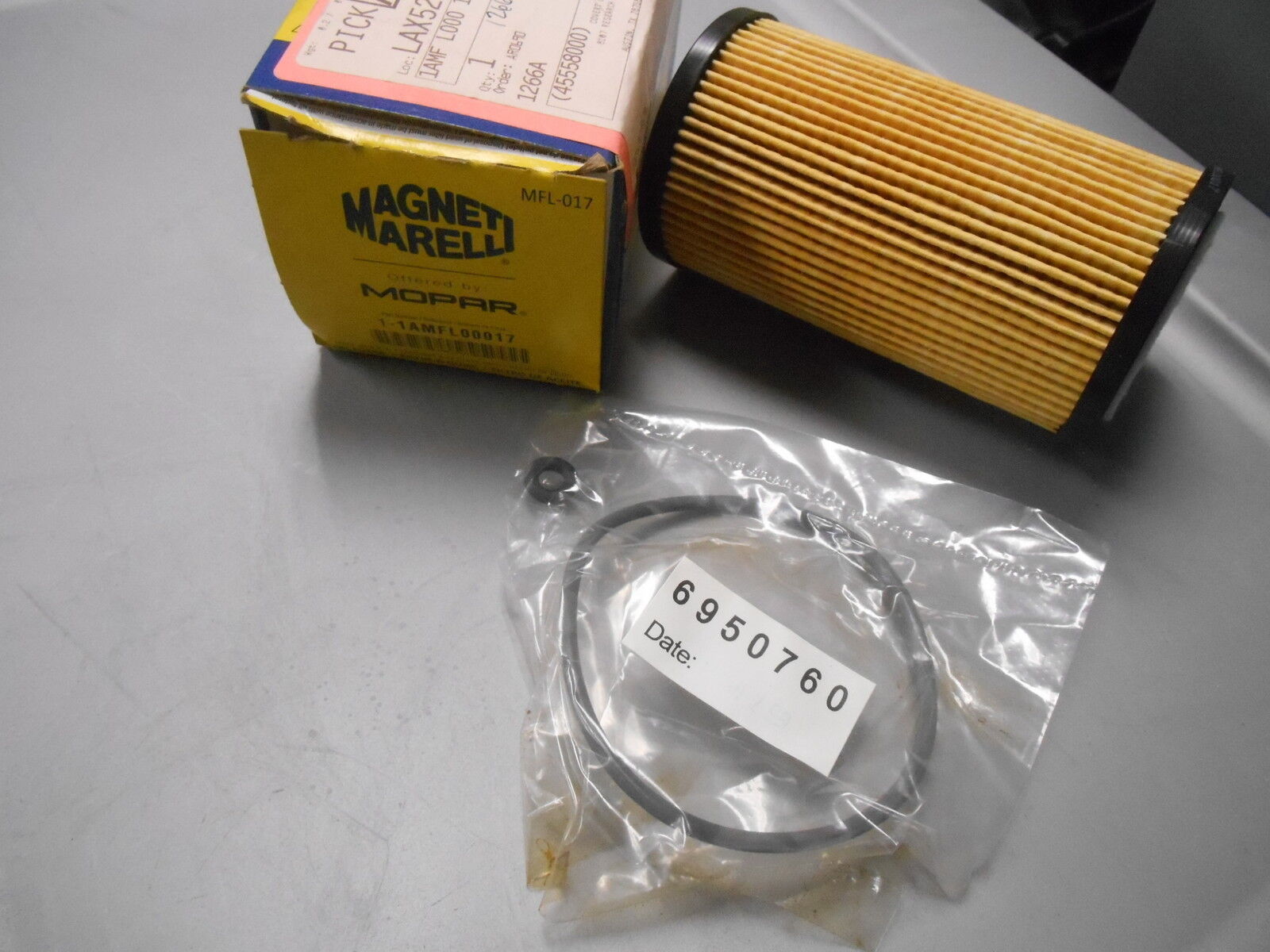 Magneti Marelli Mopar Engine Fits Hyundai  Kia Oil Filter 1-1AMFL00017 MFL-017