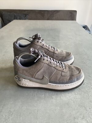 Nike Air Force 1 Jester XX Gunsmoke Grey Suede Sneaker Gr. UK 6 BQ3163-001