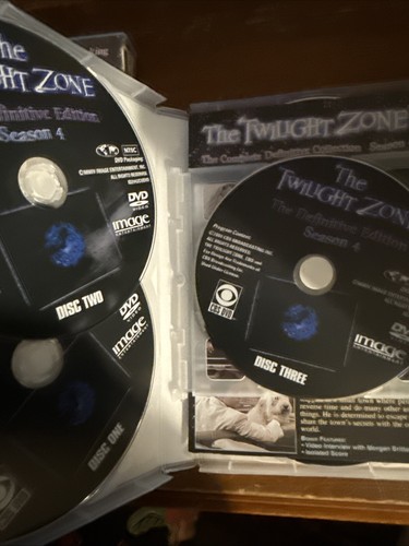 The Twilight Zone - Season 1 Thur 5 2016, 6-Disc Set) The Definitive Edition - Picture 8 of 9