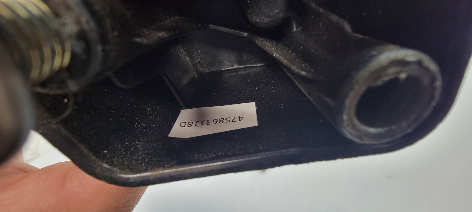 LAMBORGHINI AVENTADOR FRONT TRUNK HARD TOP MOUNTING BRACKET OEM 475863118D