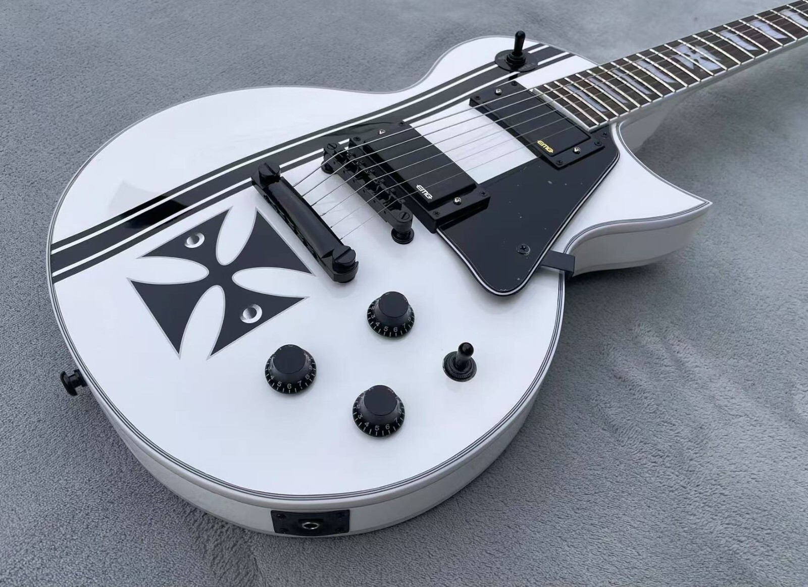 Custom ES Electric Guitar Actice Pickups Bone Nut Glossy Finished Guitarra