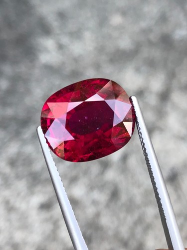 11.75 Cts Excellent Luster Fine Quality Red Natural Rubellite Tourmaline Gem - Picture 4 of 5