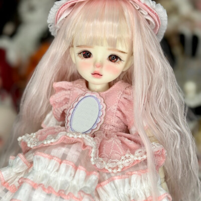 BJD Puppe Nettes Mädchen Puppe Mini Joints Körper mit hübschem Kleid Full Set