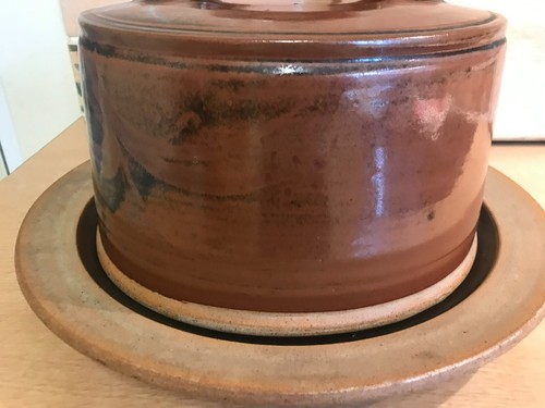 Russell Collins Studio Pottery - Large Cheese Dome - Picture 10 of 18