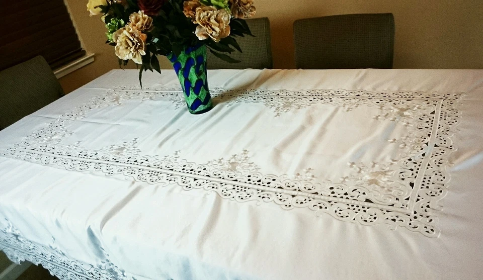 Solid White Wedding 72x126" Embroidery Cutwork Embroidered Tablecloth 12 Napkins - Image 4 of 4