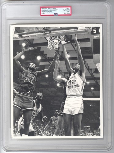 1982 Michael Jordan UNC Basketball TYPE 1 original photo Pre Rookie Shot PSA/DNA