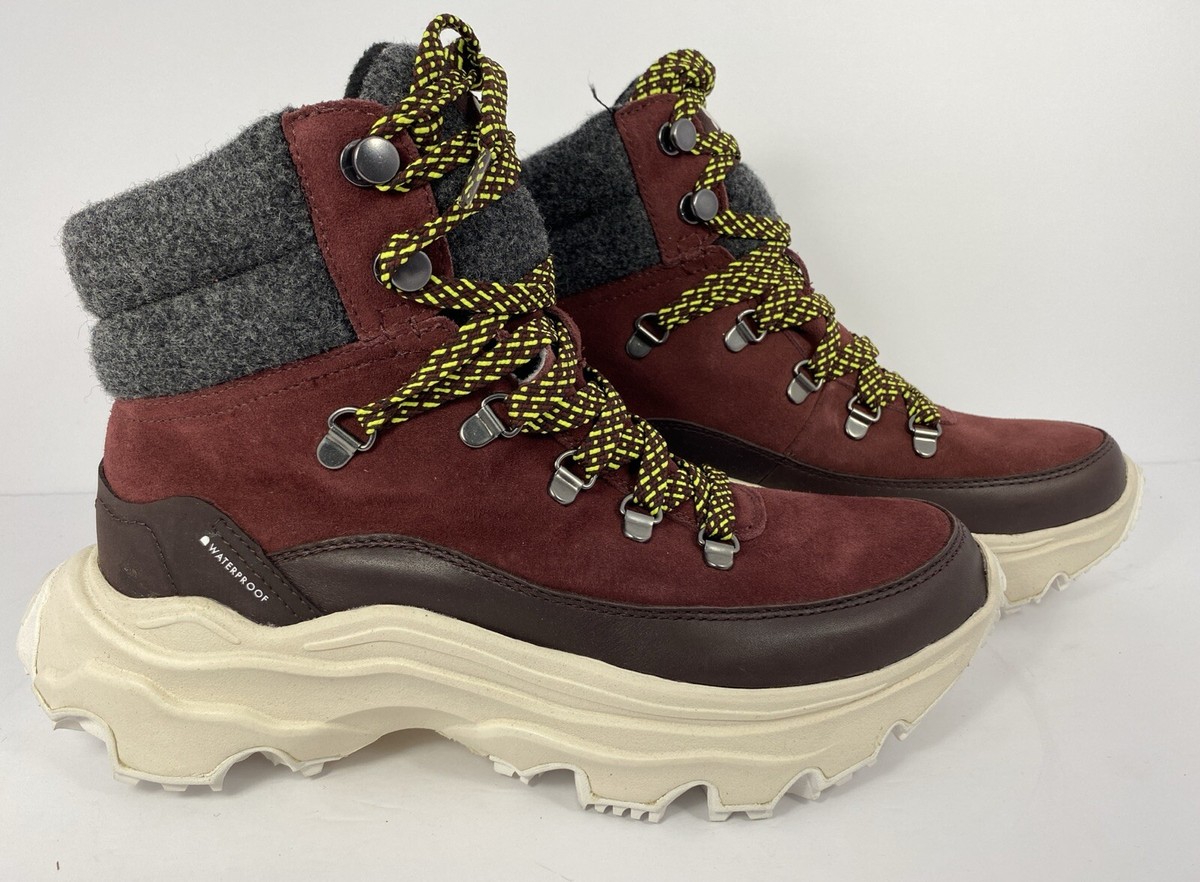 NWT Sorel Kinetic Breakthru Caribou Women's Water Proof Suede