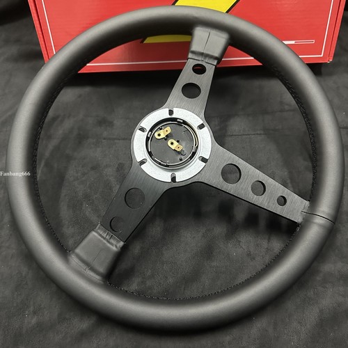 M0M0 prototipo P5 Black Edition 350mm 14' Genuine Leather Sport Steering Wheel - Picture 5 of 5