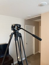 SmallRig AD-01 3751 Universal Heavy-Duty Fluid Head Tripod