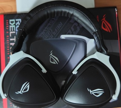 ASUS ROG Delta S Wireless Gaming Headset 2.4GHz Bluetooth Black/White