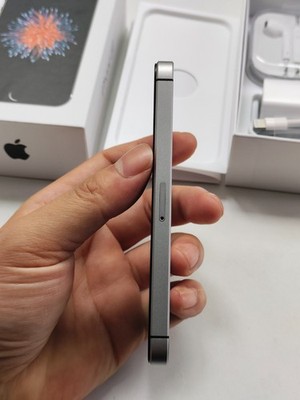 Buy Apple iPhone SE - 64 GB - Gold (Unlocked) online | eBay