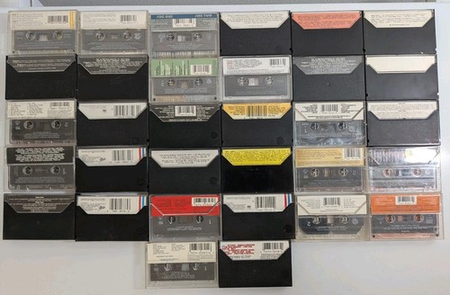 Lot of 32 Country & Western Cassette Tapes Old / New 1970's - 2000's - Picture 7 of 10