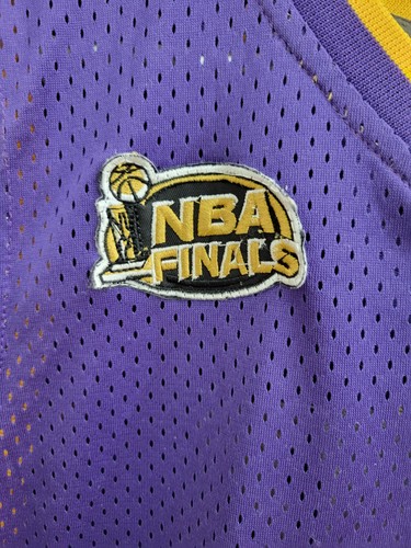 Mitchell & Ness Kobe Bryant #8 Purple Jersey Embroidered Size 4XL (XXXXL) GUC - Picture 5 of 7