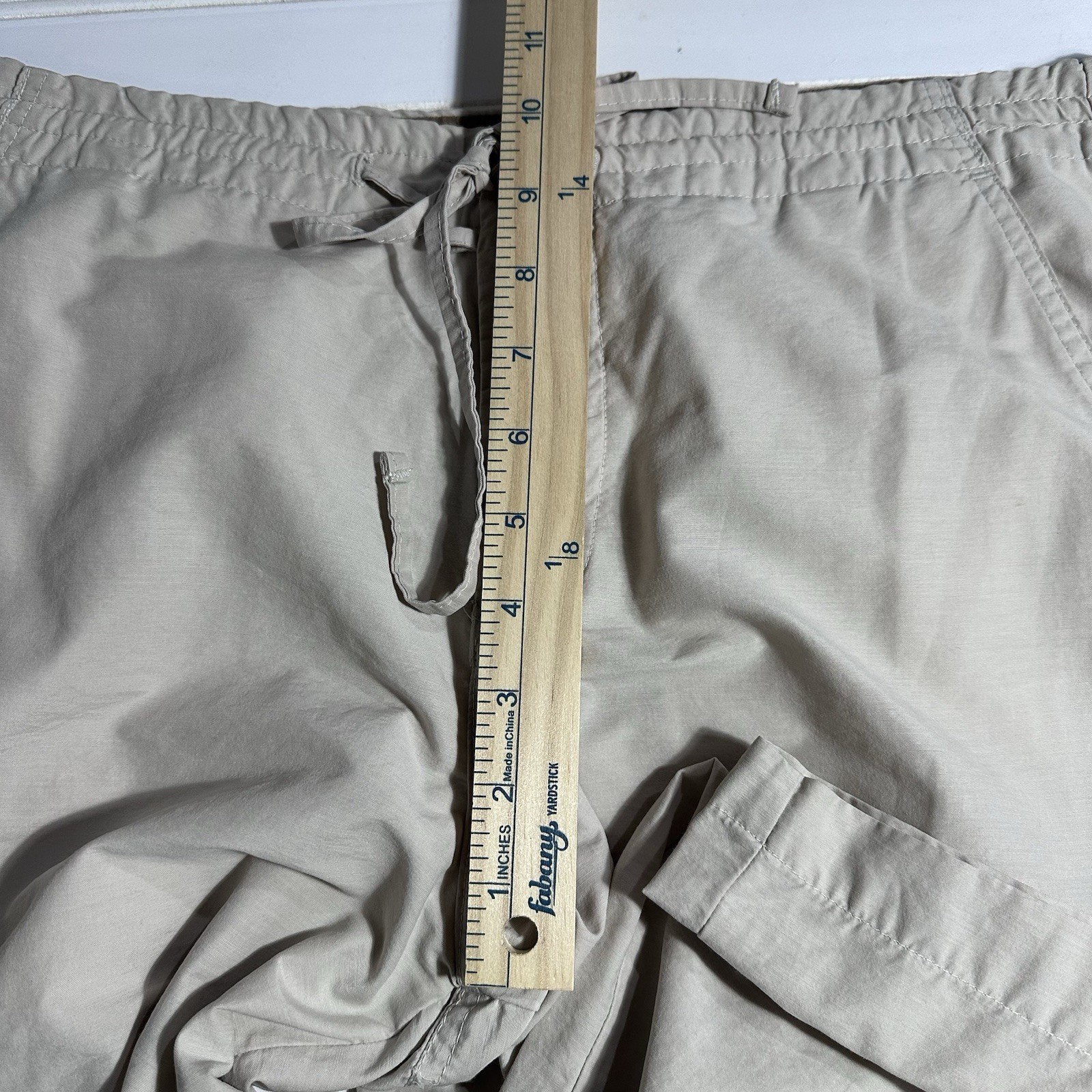 Columbia Tan Lightweight Capri Pants Women’s Small thumbnail 10