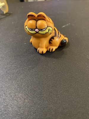 Vtg Garfield PVC Figure 1978 1981 United Feature Syndicate Hong Kong 2'' 8