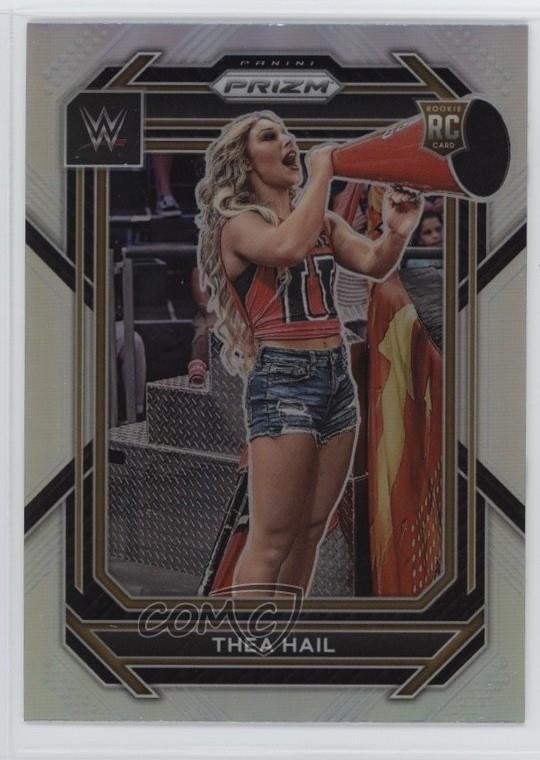 2023 Panini Prizm WWE Silver Prizm Thea Hail #122 16n7