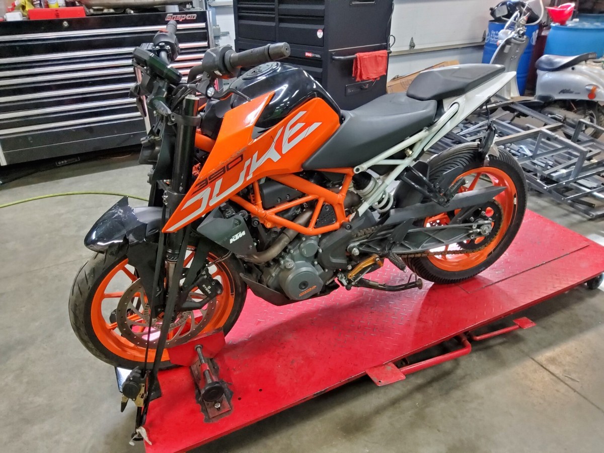 2020 20 18-20 KTM 390 Duke Left Side Gas Fuel Tank Cover Panel