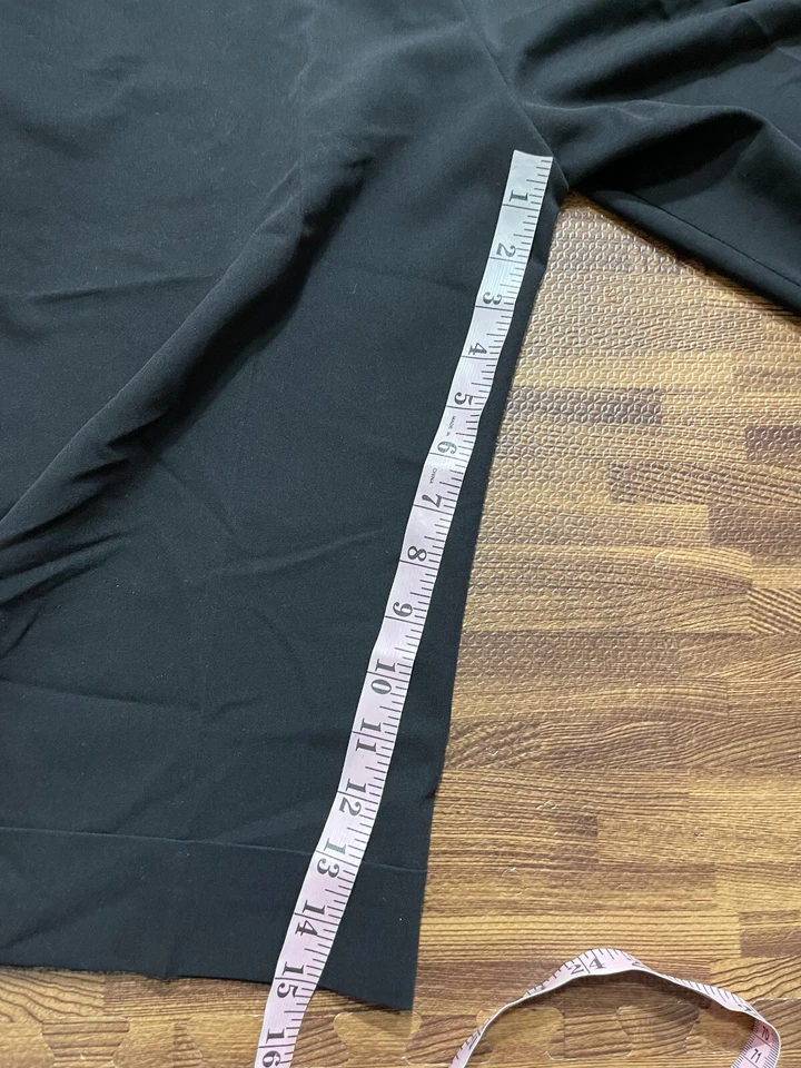 Женские черные однотонные шорты-капри Dressbarn размер 12 - Изображение 3 из 4