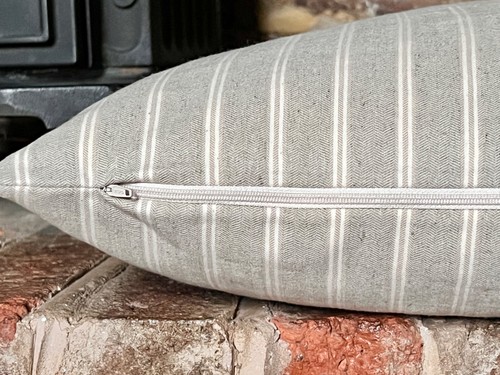 1637. Handmade White herringbone stripe LINEN blend Cushion Cover, Various sizes - Picture 2 of 6
