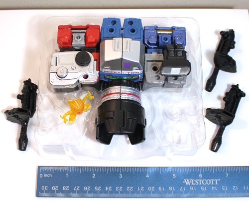 Transformers WFC Siege REFLECTOR / REFRAKTOR Recon Team Set - Opened/Complete - Picture 4 of 11