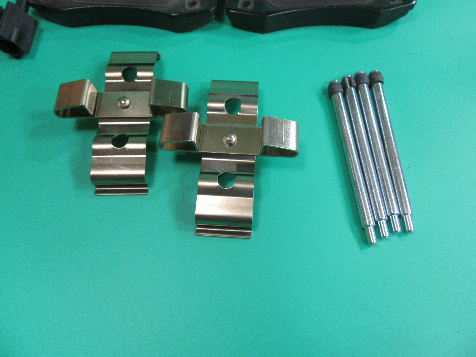 Maserati Ghibli front and rear brake pads for drilled rotors