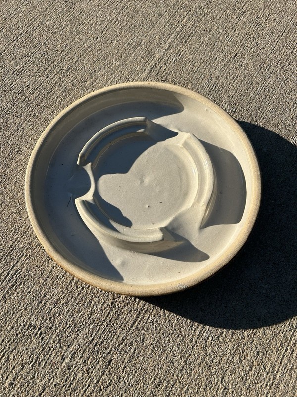 Brower Manufacturing Chicken Feeder Base -Quincy, Illinois.-Excellent!