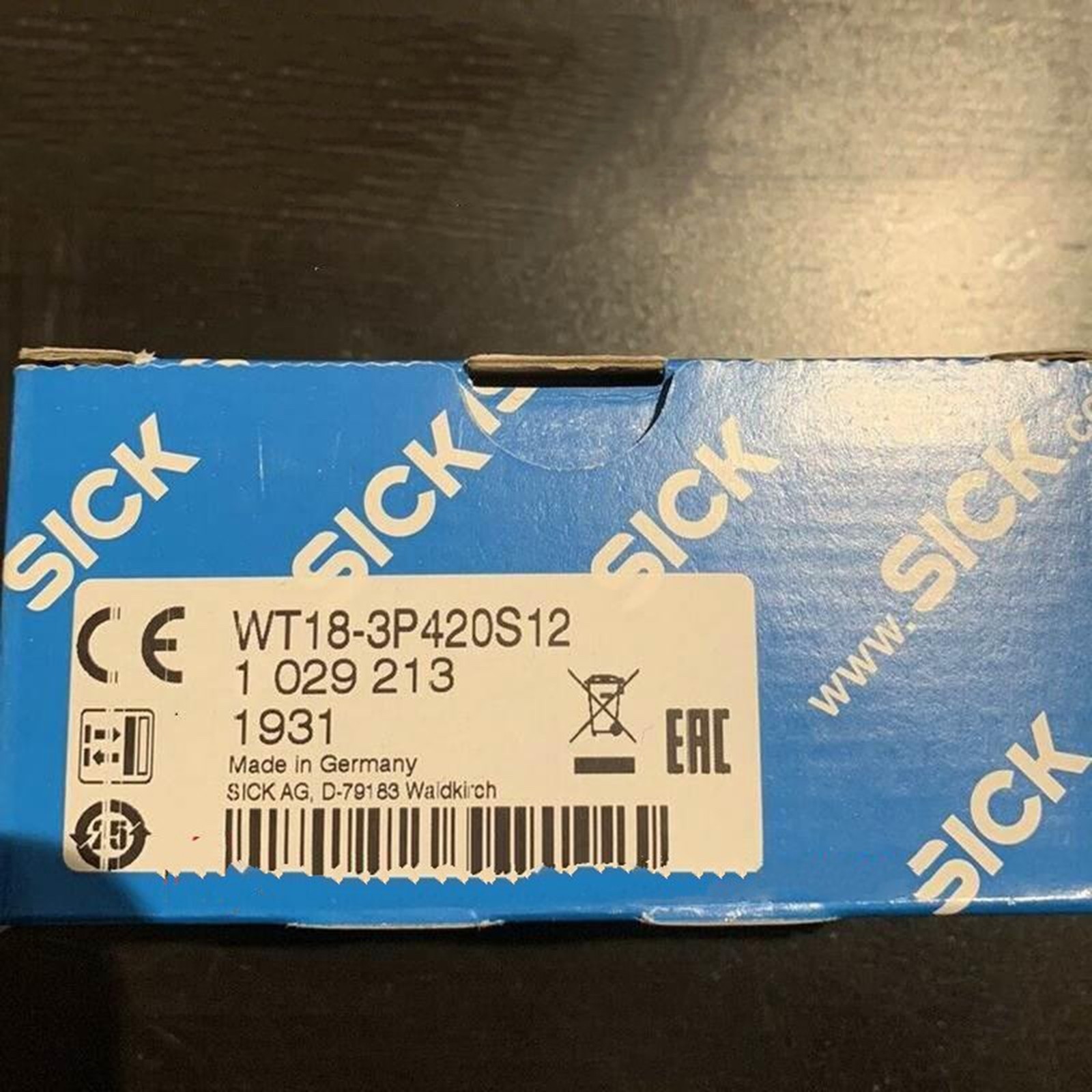 1pc New   Photoelectric Sensor WT18-3P420S12 1029213 fast Ship *lg