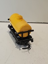 Triang OO Gauge Wagons Single Dome Tank Wagon